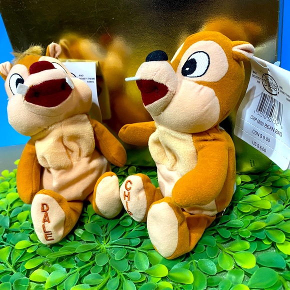 DISNEY EXCLUSIVE NWT VTG 90s CHIP & DALE COLLECTIBLE RETIRED BEAN BAG PLUSH PAIR - Picture 7 of 13